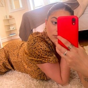 Meet your Posher, Gabby